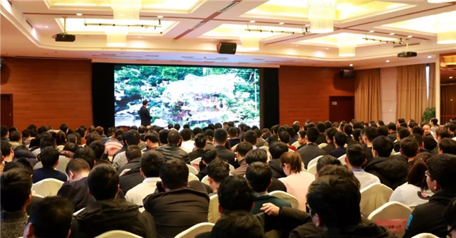 1551412359973551D058.jpg 2.jpg